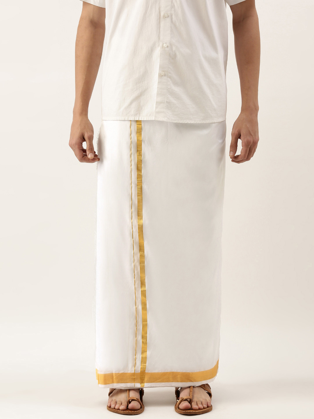 

THANGAMAGAN Men Off- White Solid Dhoti