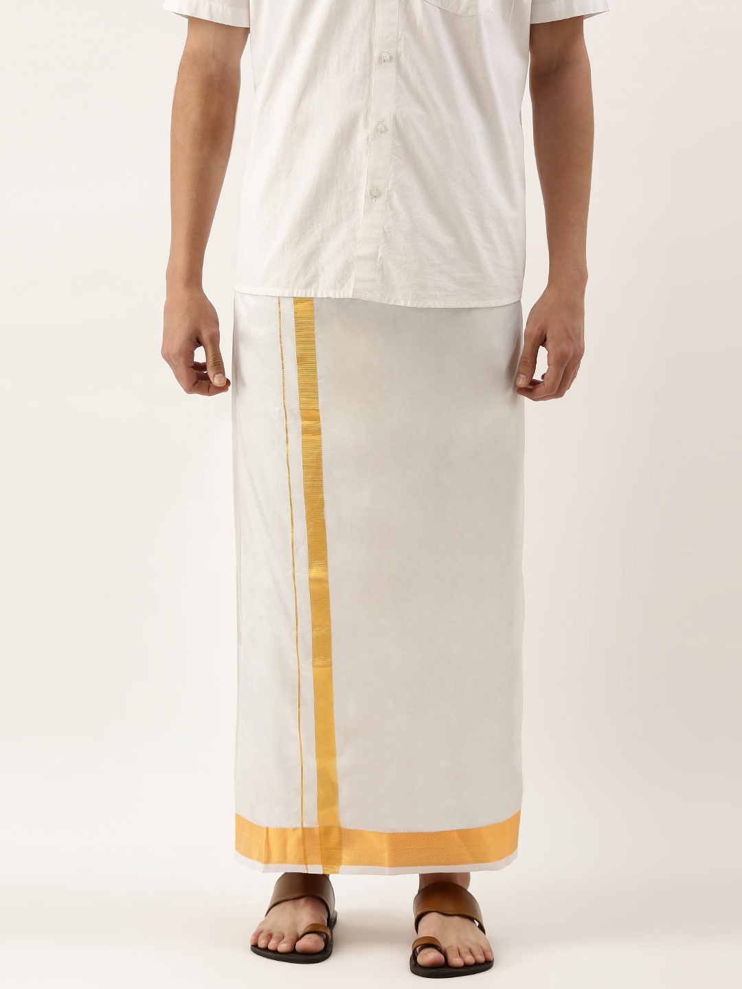 

THANGAMAGAN Men White & Golden Solid Handloom Dhoti with Zari Border