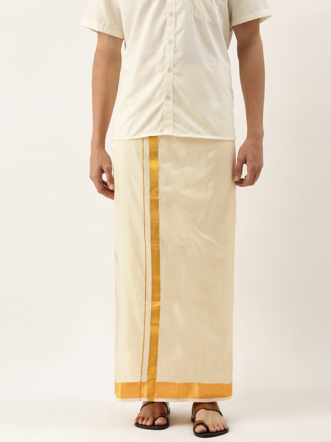 

THANGAMAGAN Men Off- White Solid Dhoti