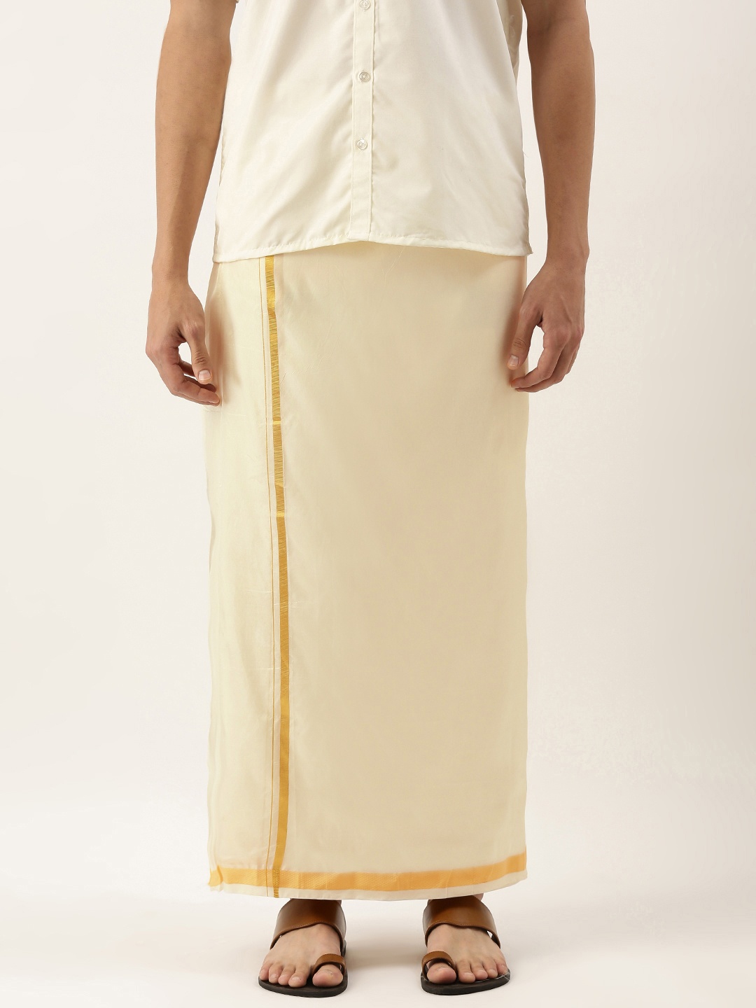 

THANGAMAGAN Men Off- White Solid Dhoti