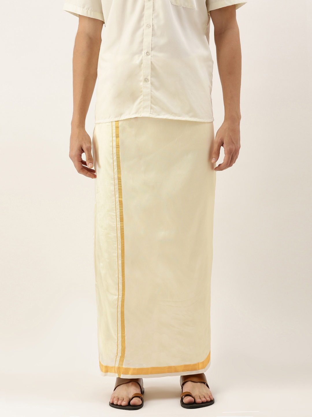 

THANGAMAGAN Men Off- White Solid Dhoti