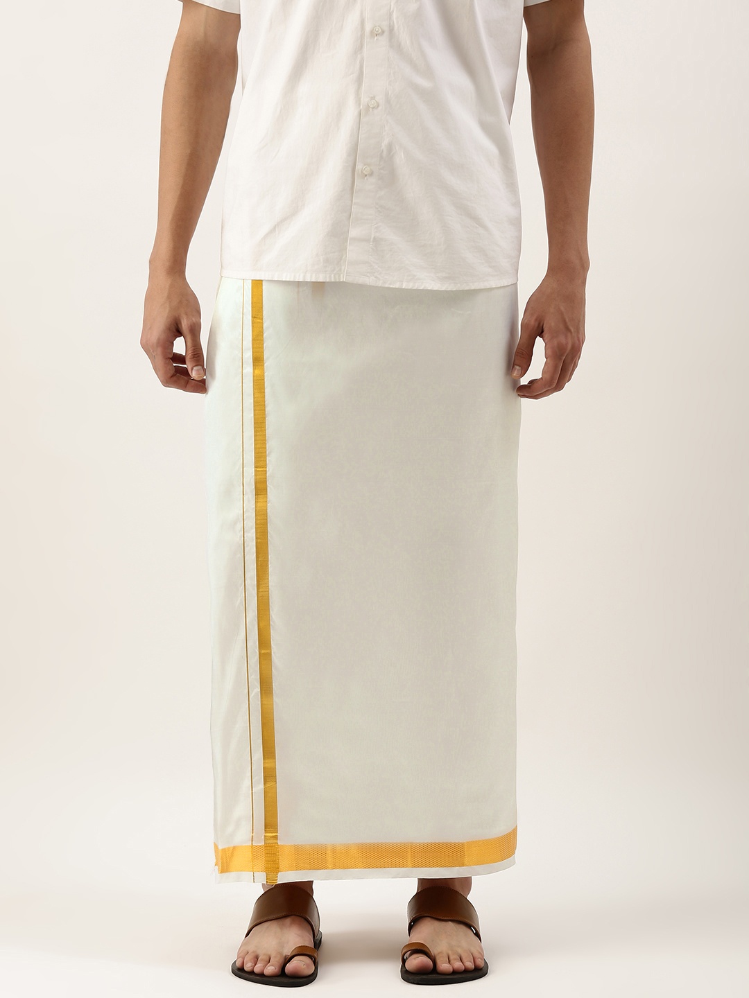 

THANGAMAGAN Men White Solid Mundu with Golden Border