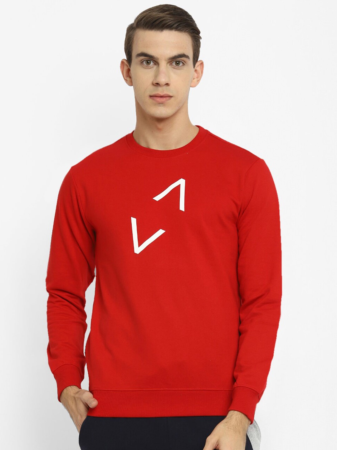 

Yuuki Men Red Printed Sweatshirt
