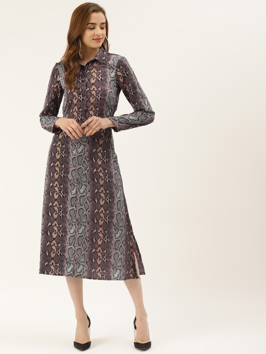 

KHUMAAR Shuchi Bhutani Grey Animal Crepe Shirt Midi Dress