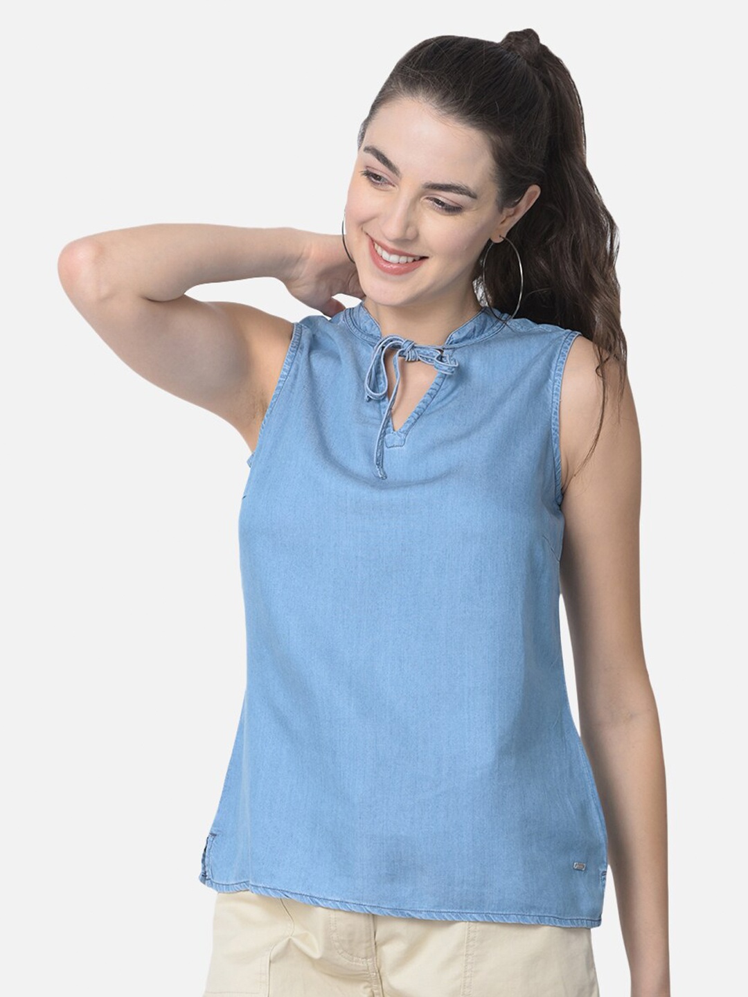 

Woods Blue Tie-Up Neck Top