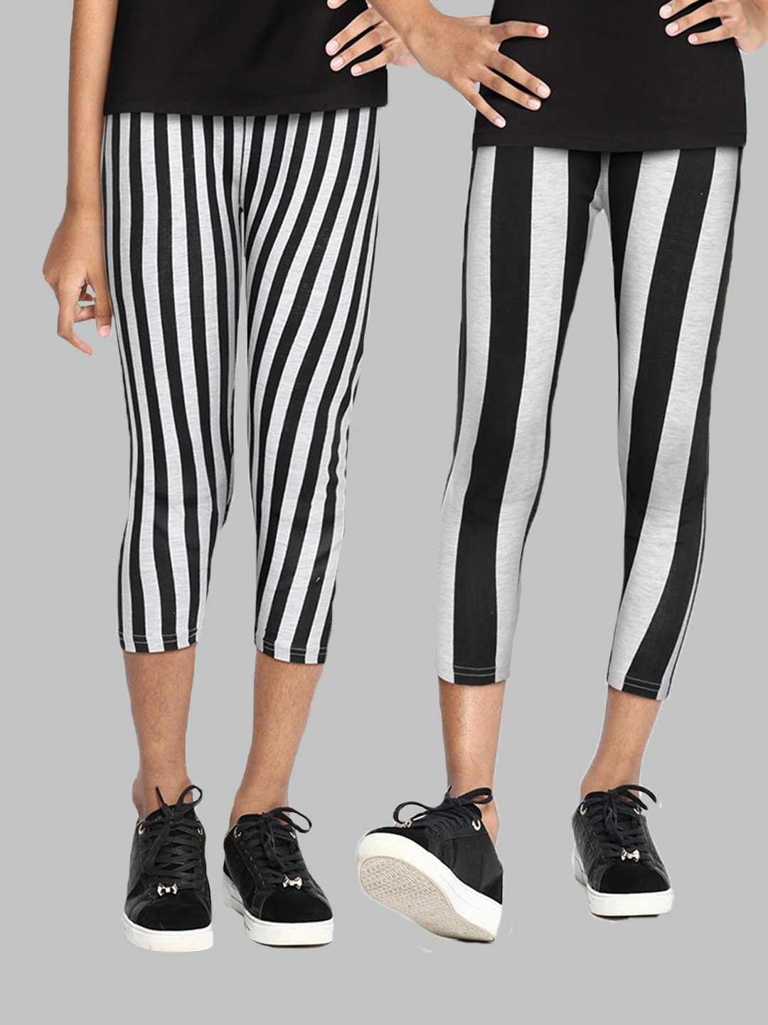 

SEYBIL Girls Pack Of 2 White & Navy Blue Striped Capris