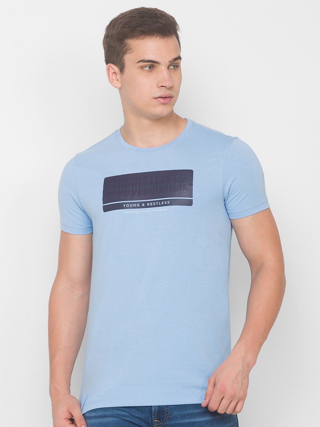 

SPYKAR Men Blue Typography Printed Slim Fit T-shirt