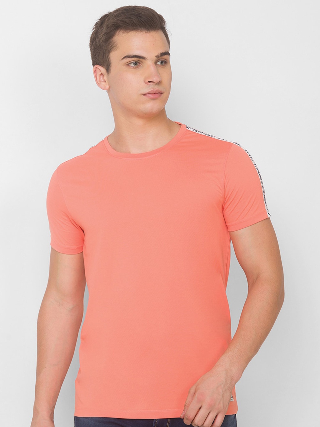 

SPYKAR Men Pink Raw Edge Slim Fit T-shirt