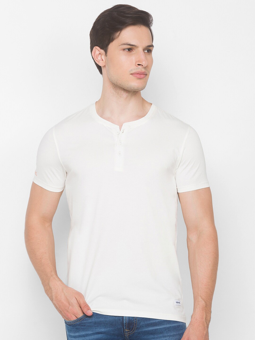 

SPYKAR Men White Solid Henley Neck Slim Fit T-shirt