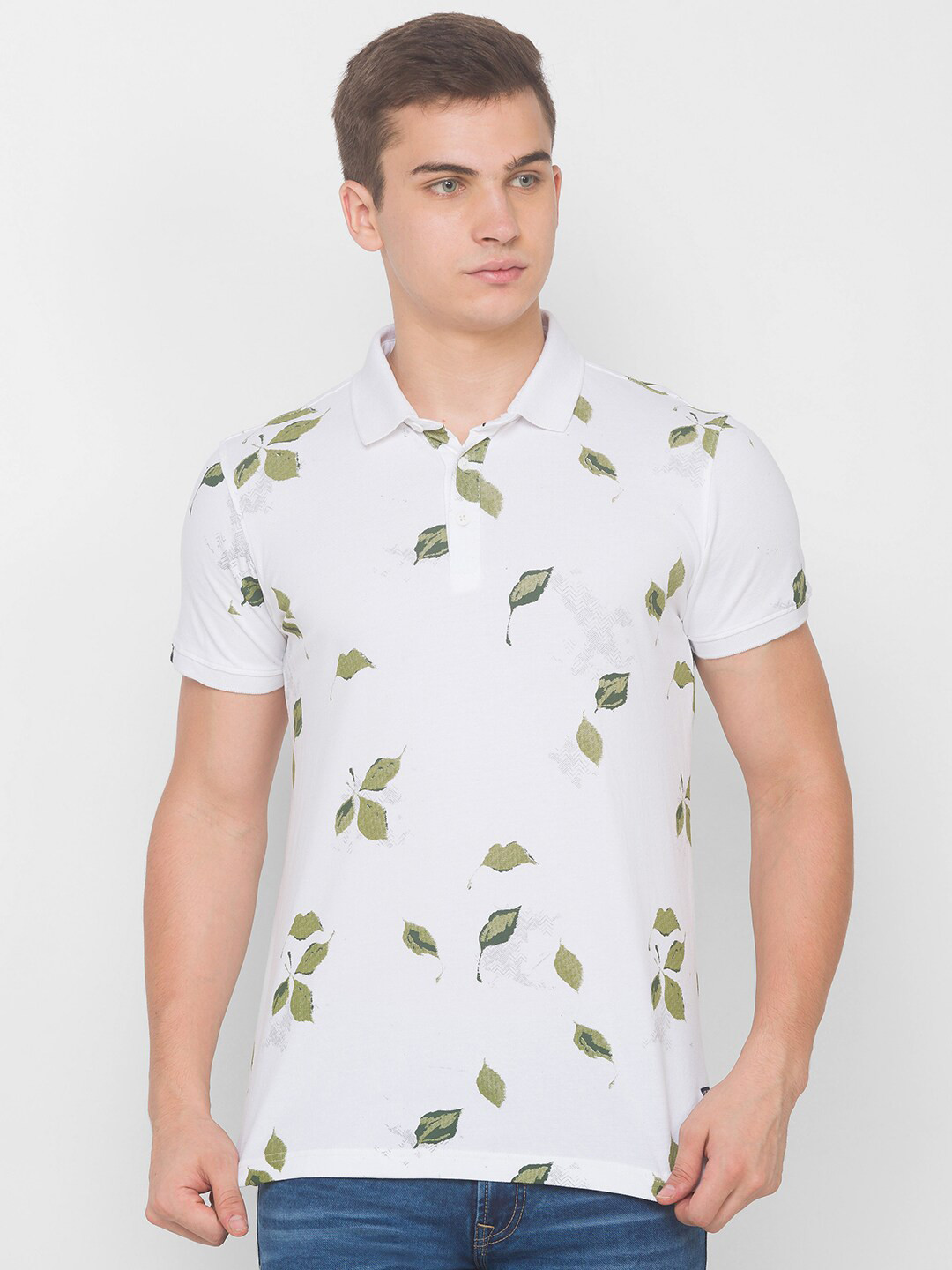 

SPYKAR Men White & Green Printed Polo Collar Tropical Slim Fit T-shirt
