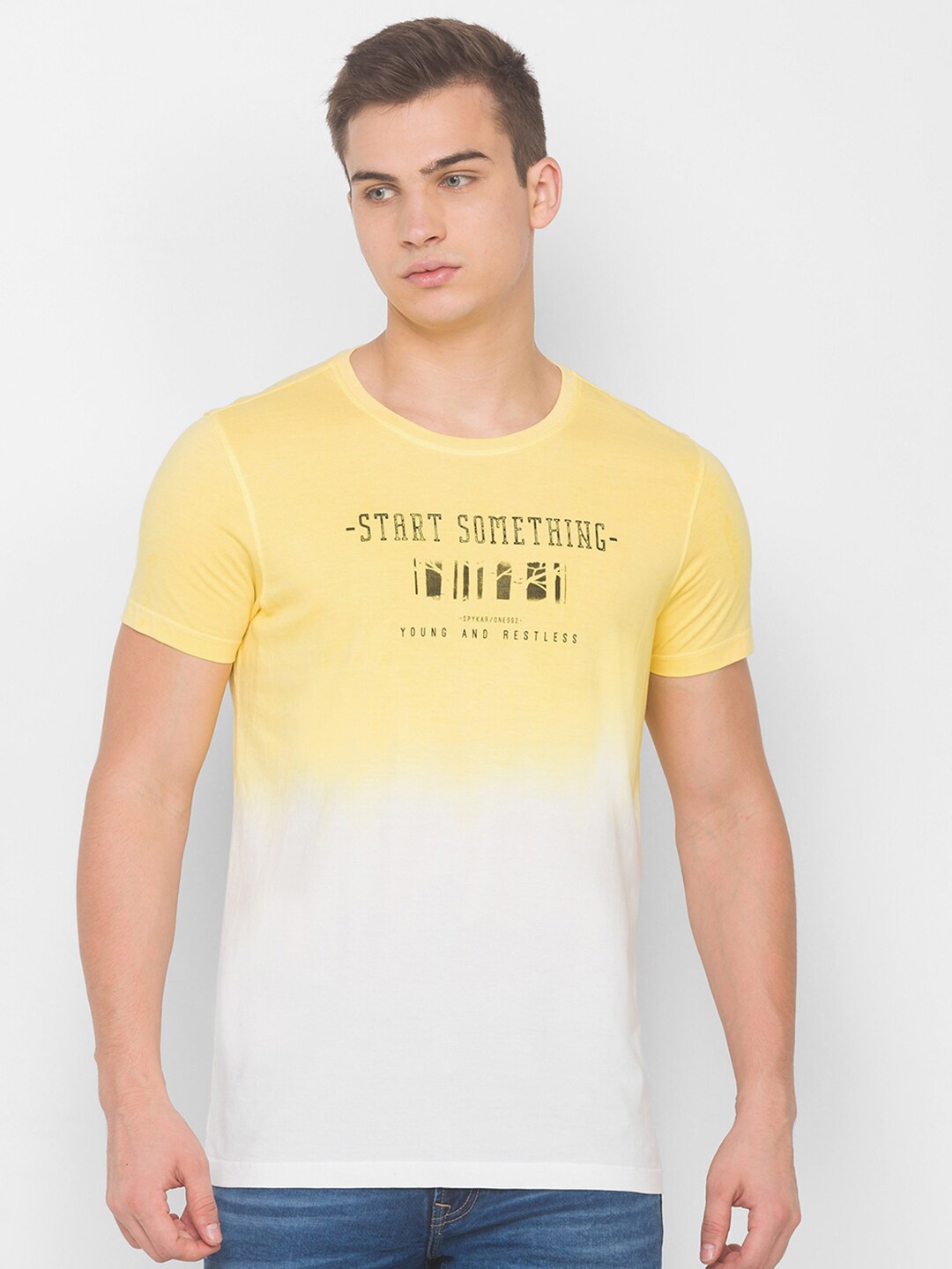 

SPYKAR Men Yellow Typography Printed Applique Slim Fit T-shirt