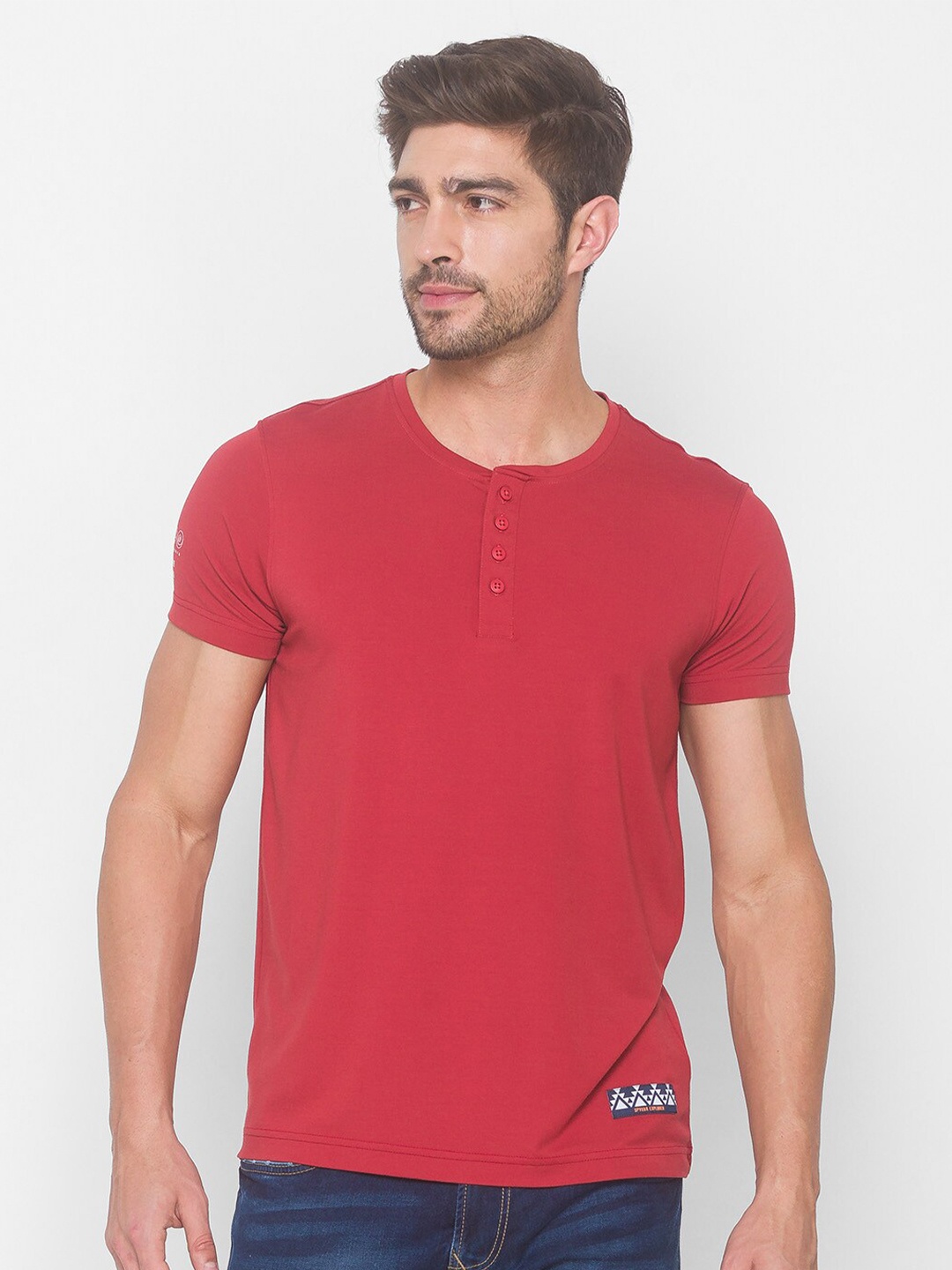 

SPYKAR Men Red Henley Neck Applique Slim Fit T-shirt