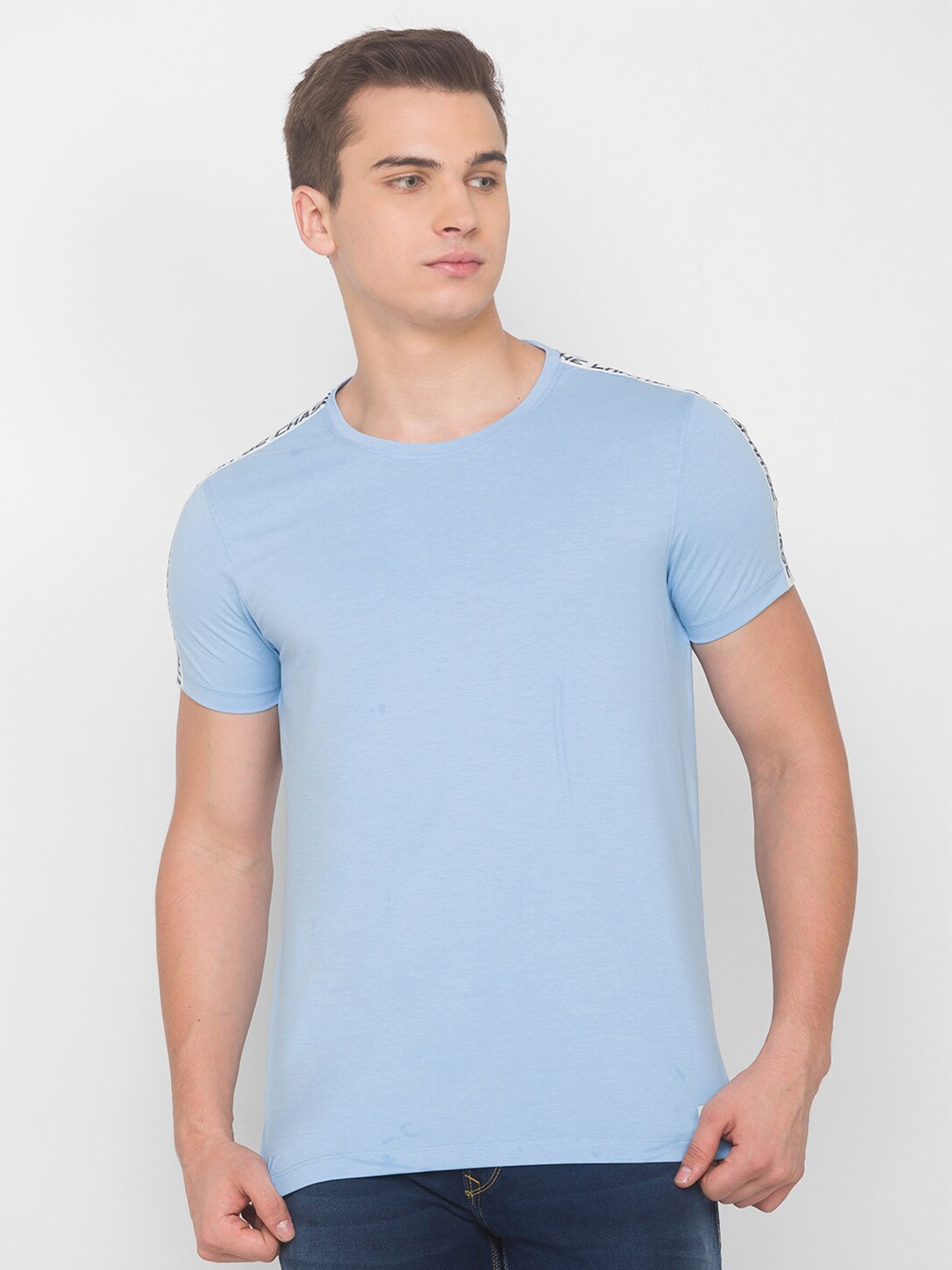 

SPYKAR Men Blue Slim Fit T-shirt