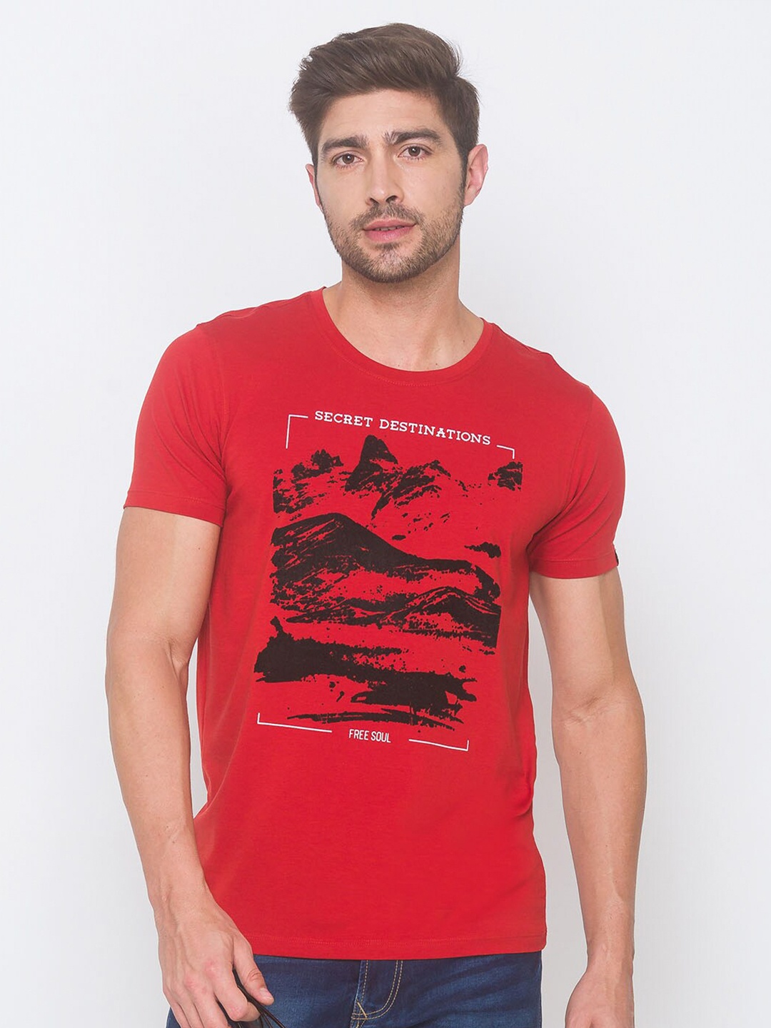 

SPYKAR Men Orange V-Neck Raw Edge Slim Fit T-shirt