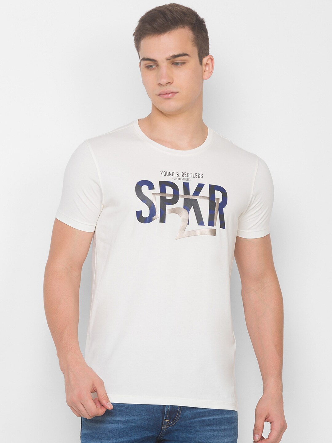 

SPYKAR Men Beige & Blue Typography Printed Slim Fit T-shirt