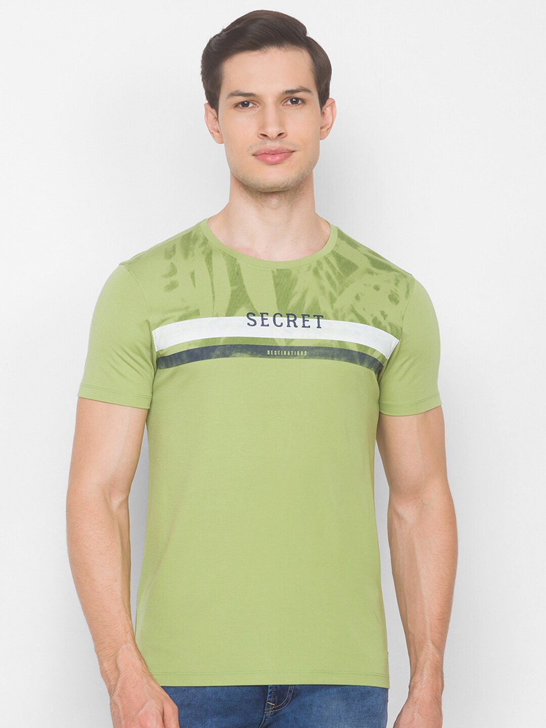

SPYKAR Men Green Typography Printed Applique Slim Fit T-shirt