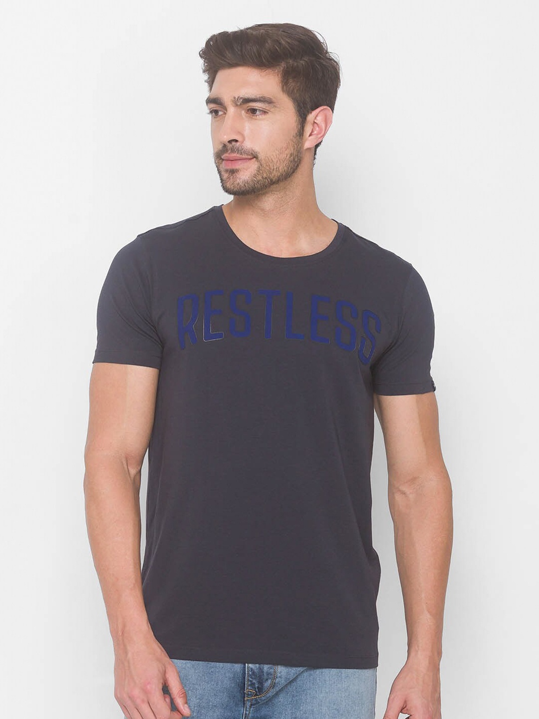 SPYKAR Men Grey Typography Printed Slim Fit T-shirt
