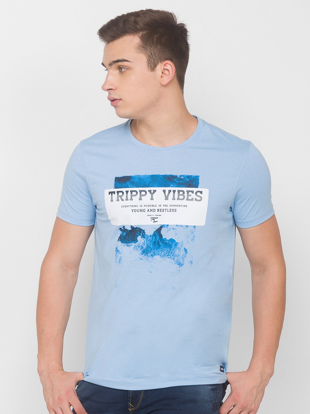 

SPYKAR Men Blue Typography Printed Slim Fit T-shirt