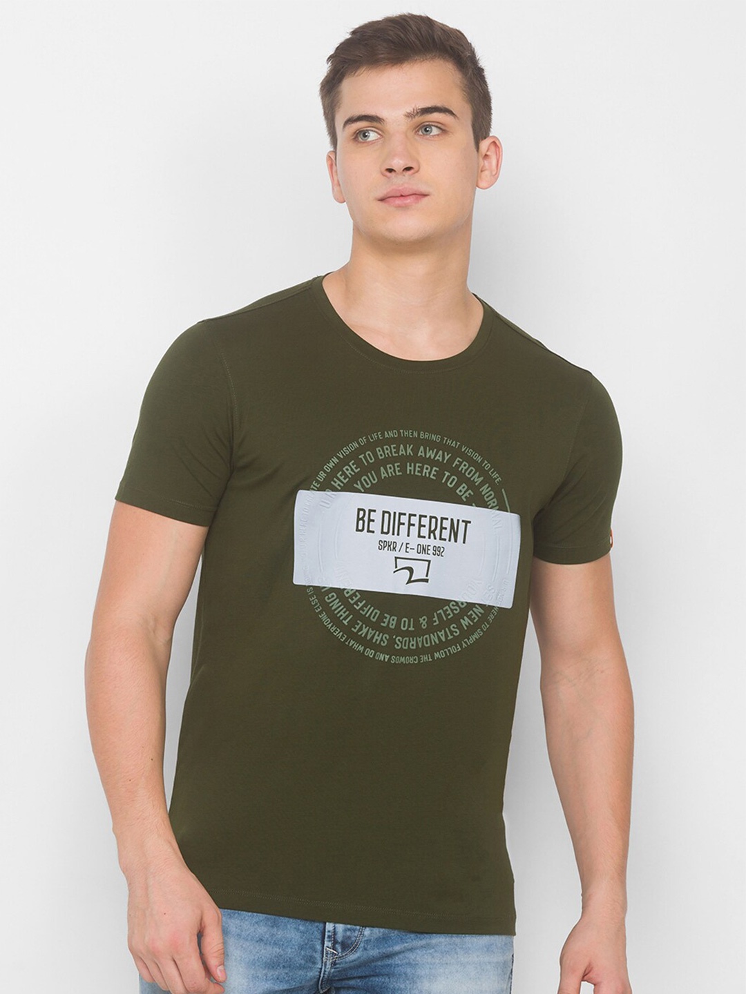 

SPYKAR Men Green & Grey Typography Printed Slim Fit T-shirt