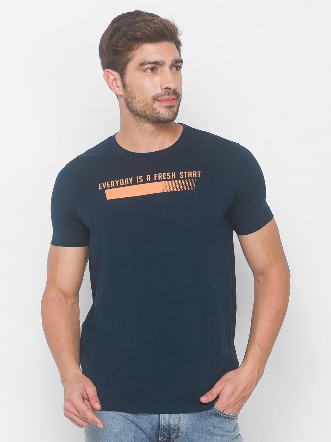

SPYKAR Men Teal Blue Typography Printed Slim Fit T-shirt