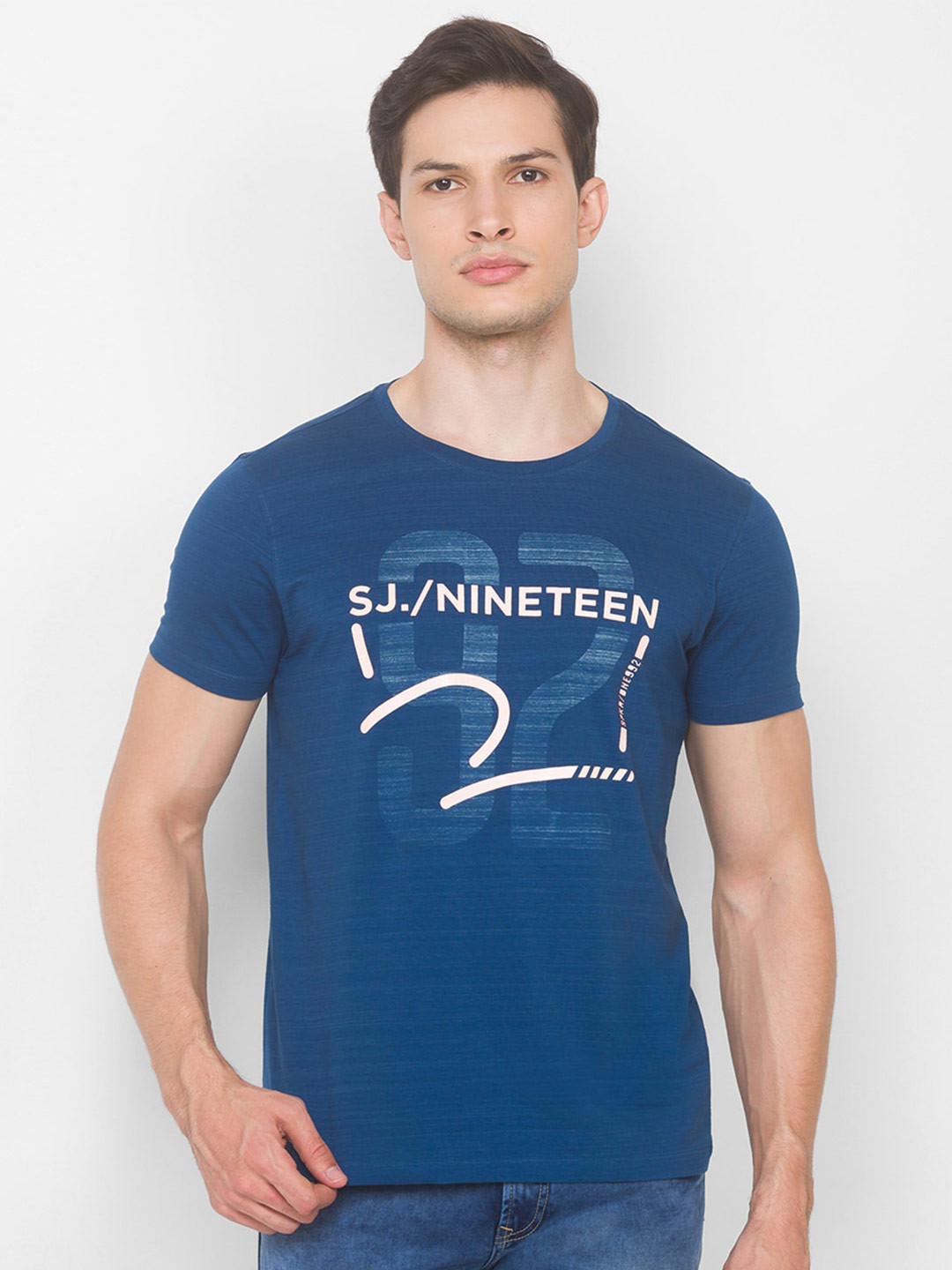

SPYKAR Men Blue Typography Printed Slim Fit T-shirt
