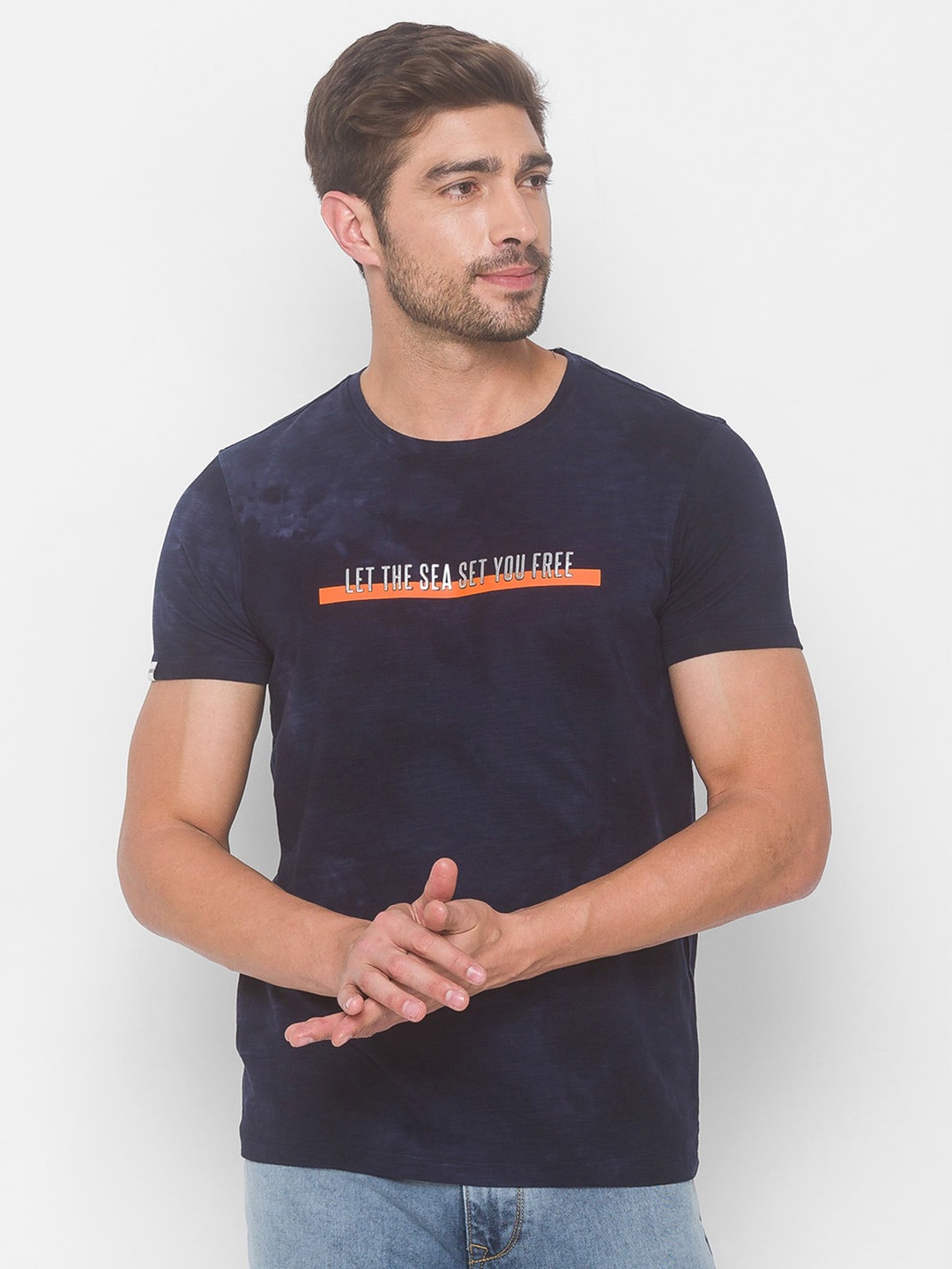 

SPYKAR Men Blue & Grey Printed Slim Fit Round Neck T-shirt