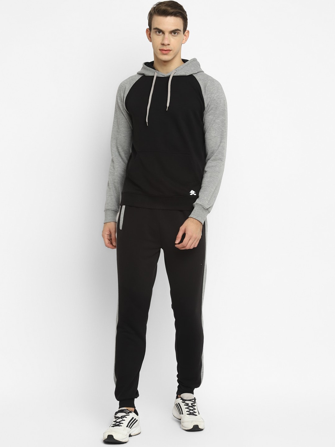

OFF LIMITS Men Black Solid Tracksuit