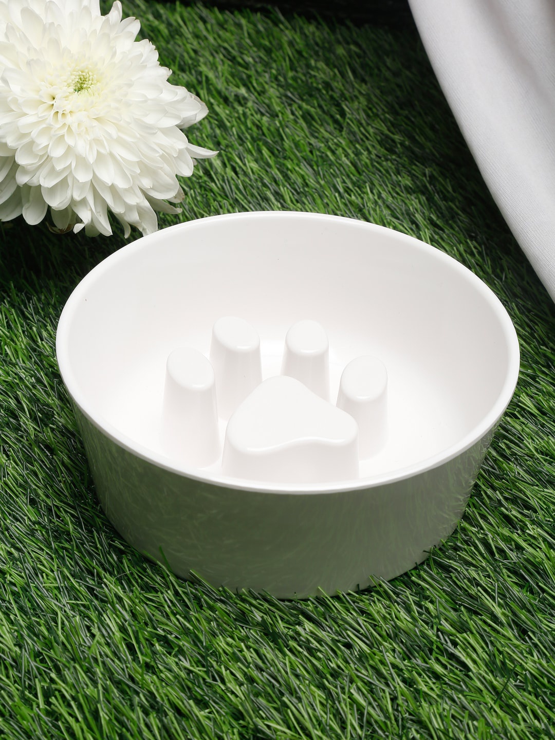 

WIGGLE TWIDDLE White Solid Melamine Slow Feeder Premium Dog Bowl - 600ml