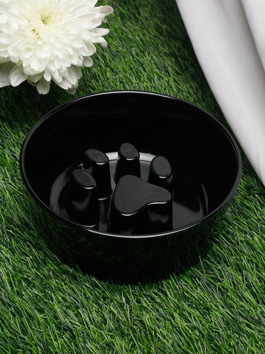 

WIGGLE TWIDDLE Black Solid Melamine Paw Design Slow Feeder Premium Dog Bowl 600ml