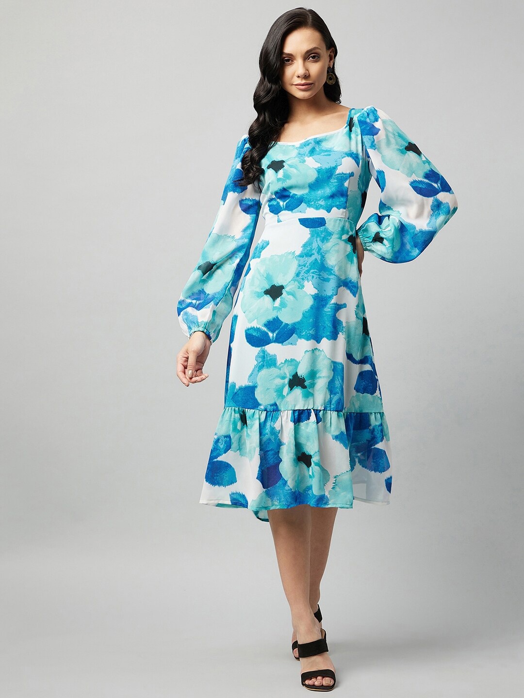 

Carlton London White & Blue Floral Georgette A-Line Dress