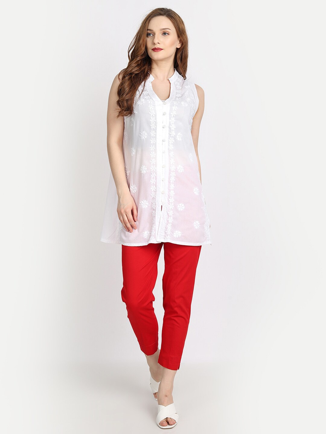 

HOUSE OF KARI White Chikankari Embroidered Cotton Tunic