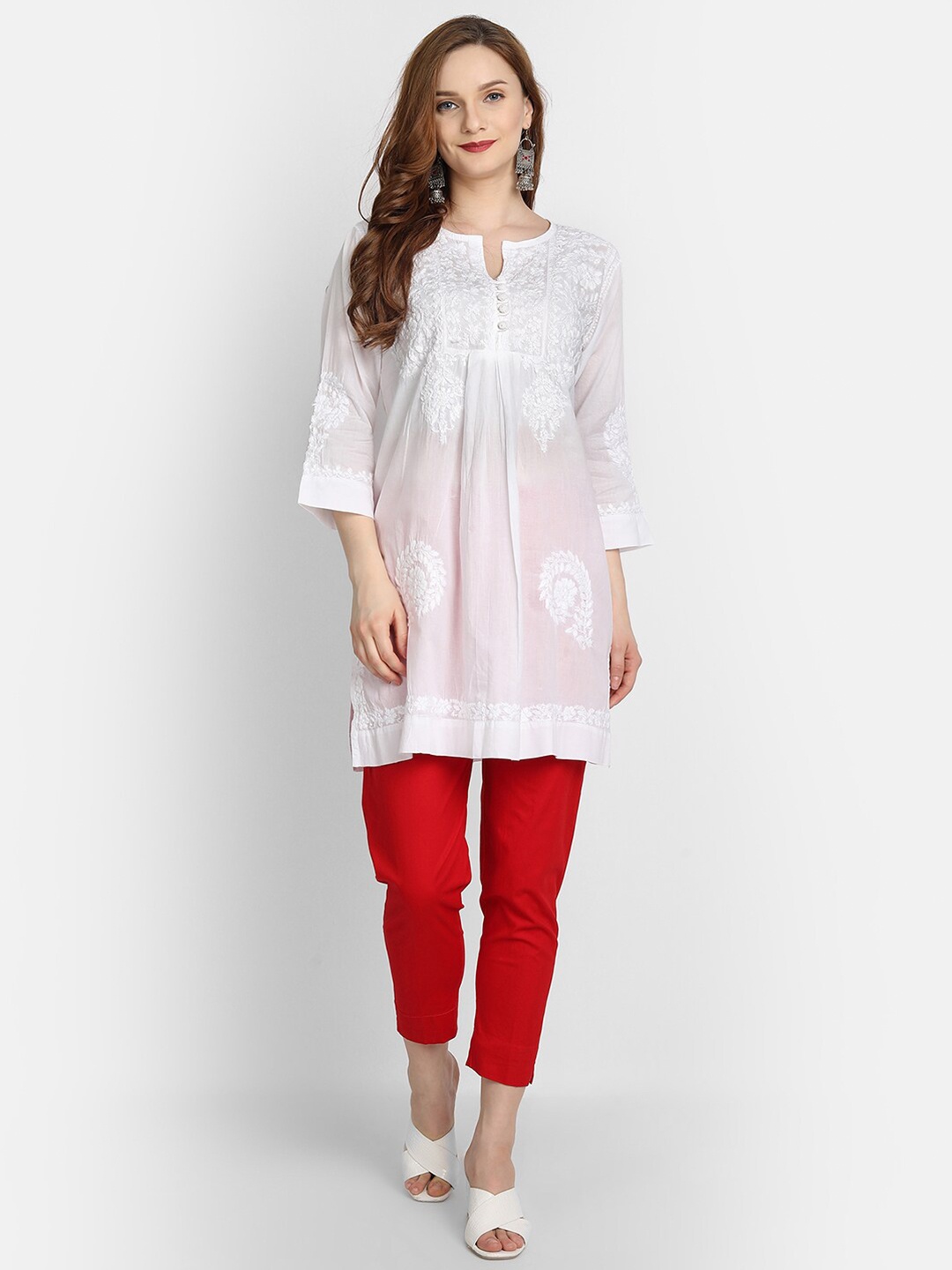 

HOUSE OF KARI White Chickenkari Embroidered Cotton Tunic