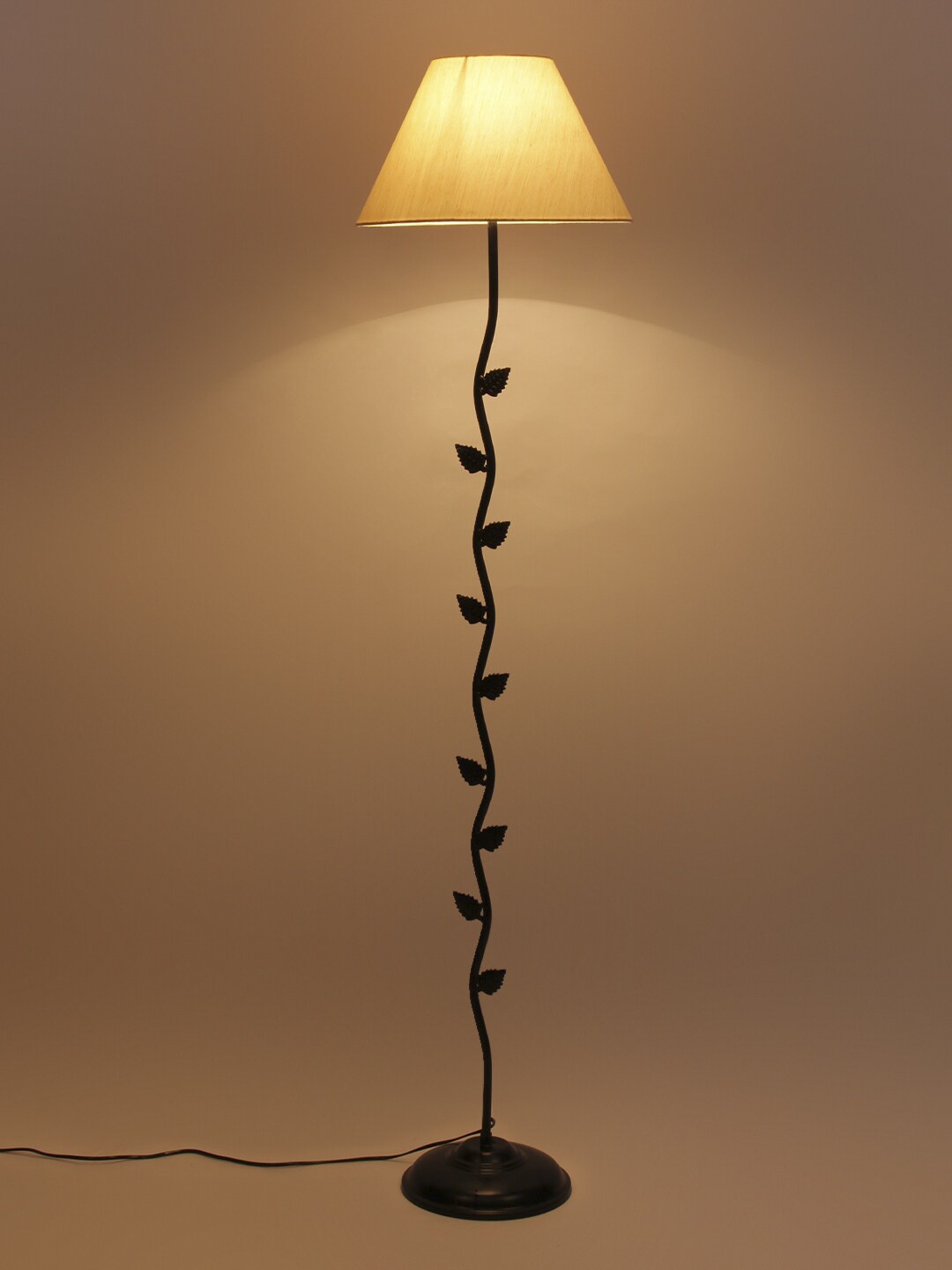 

Devansh White & Black Solid Frustum Leaf Floor Lamp