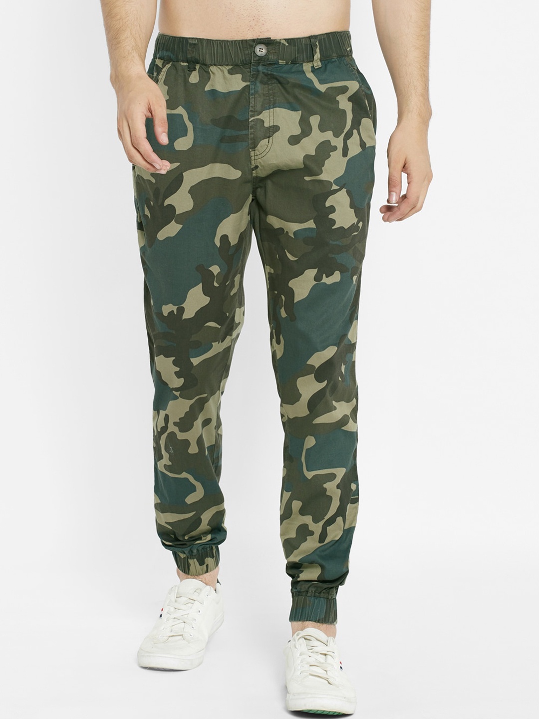 

SAPPER Men Multicoloured Camouflage Printed Slim Fit Pure Cotton Joggers Trousers, Multi