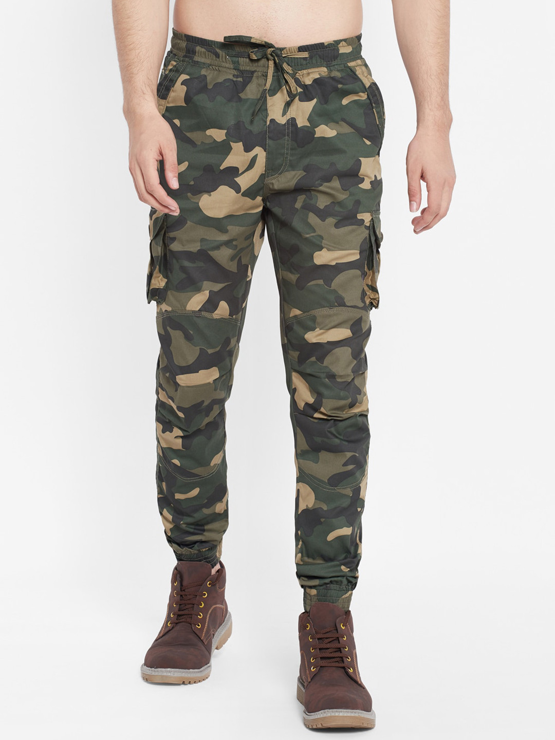 

SAPPER Men Multicoloured Camouflage Printed Slim Fit Easy Wash Cargos Trousers, Multi