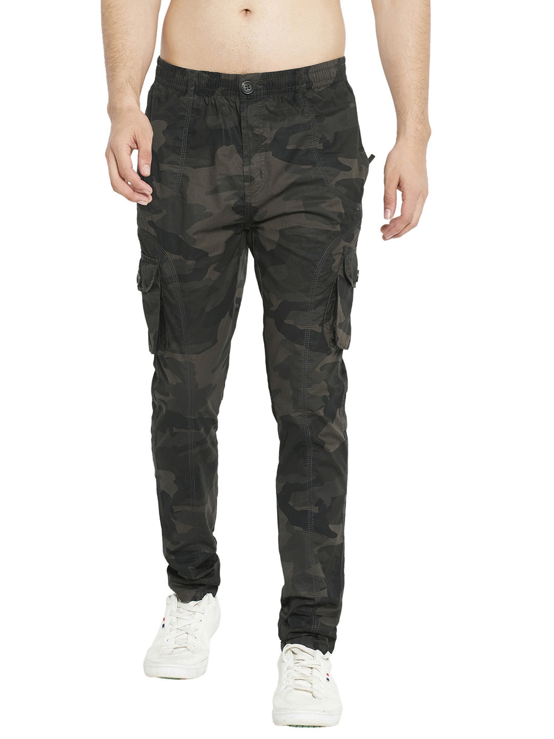 

SAPPER Men Multicoloured Camouflage Printed Slim Fit Easy Wash Cargos Trousers, Multi