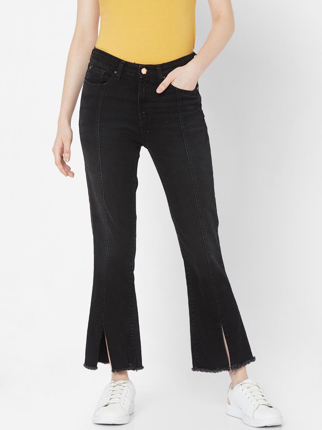 

SPYKAR Women Black Relaxed Fit Jeans