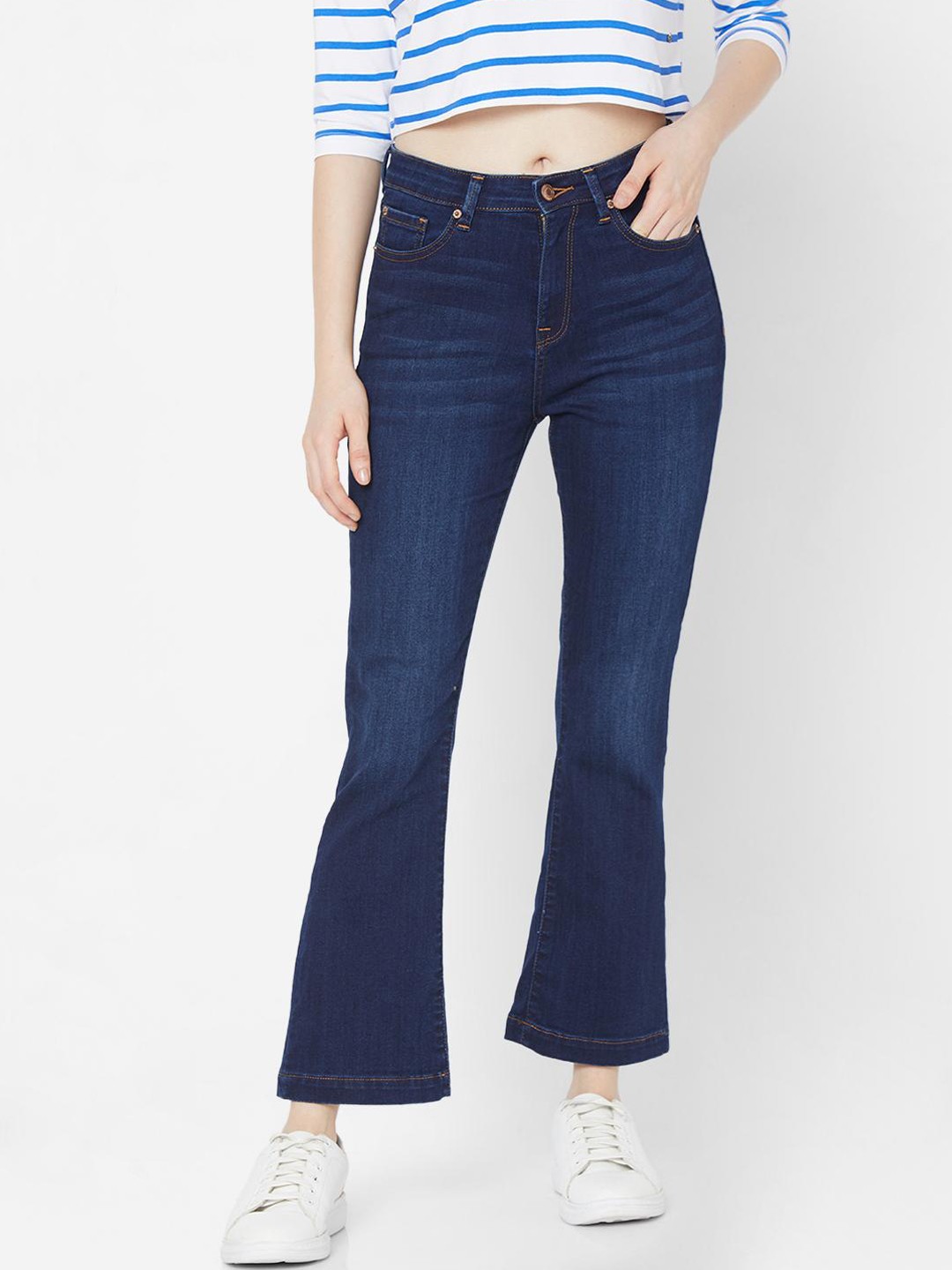 

SPYKAR Women Blue Relaxed Fit Low Distress Jeans