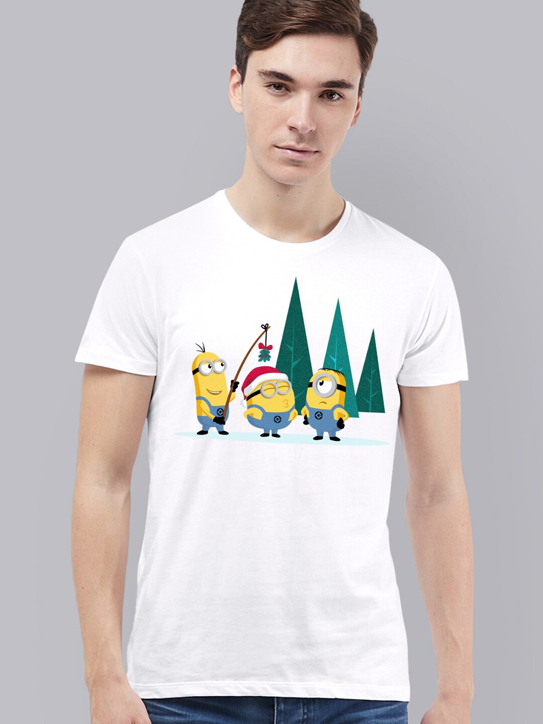 

Free Authority Minions Christmas Men White & Yellow Printed T-shirt