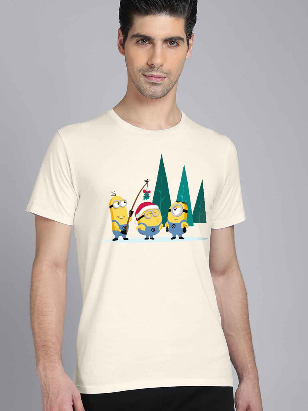 

Free Authority Minions Christmas Men Off White Printed T-shirt