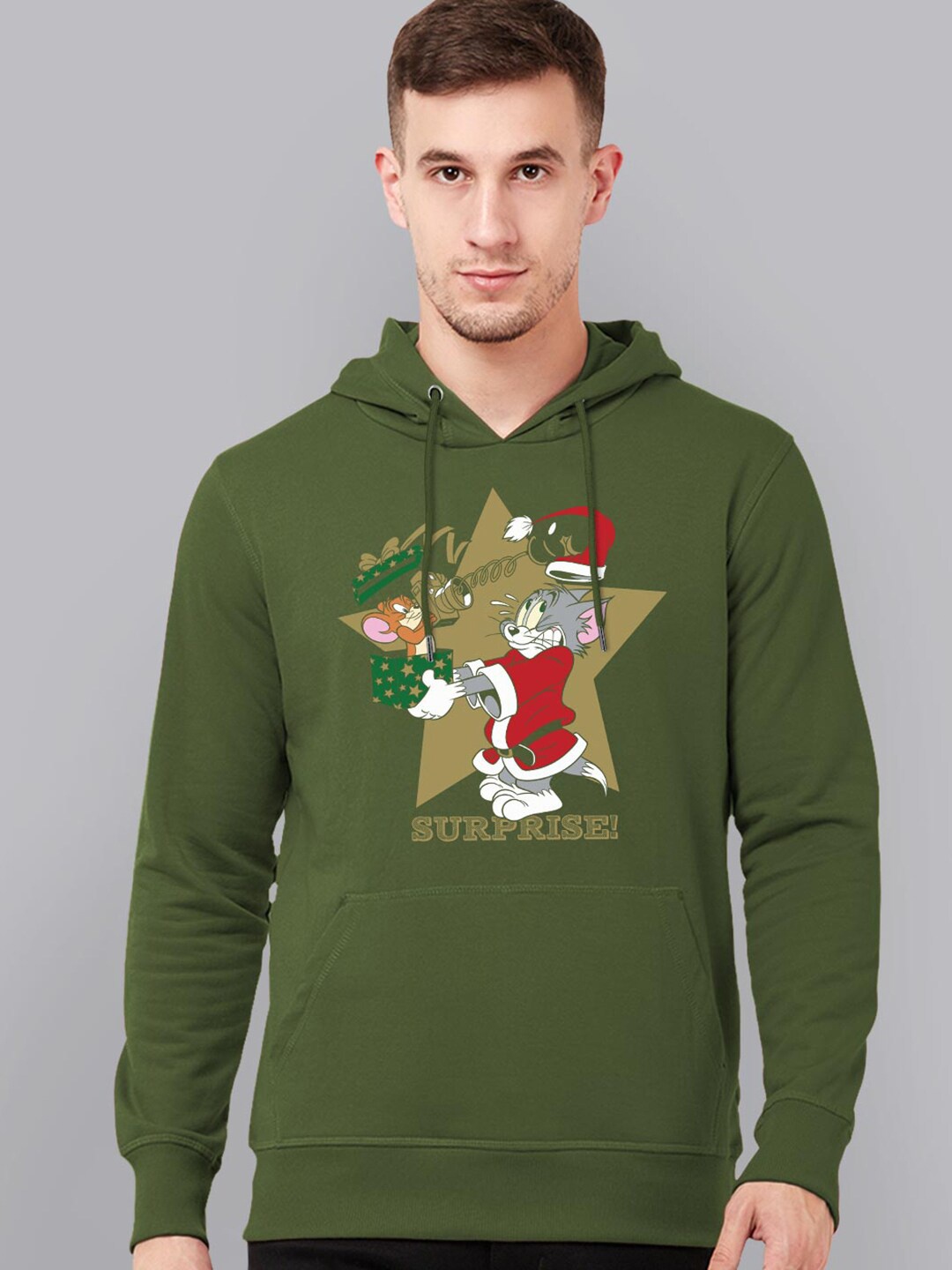 

Free Authority Men Green Tom & Jerry Christmas Printed Hooded Sweatshirt