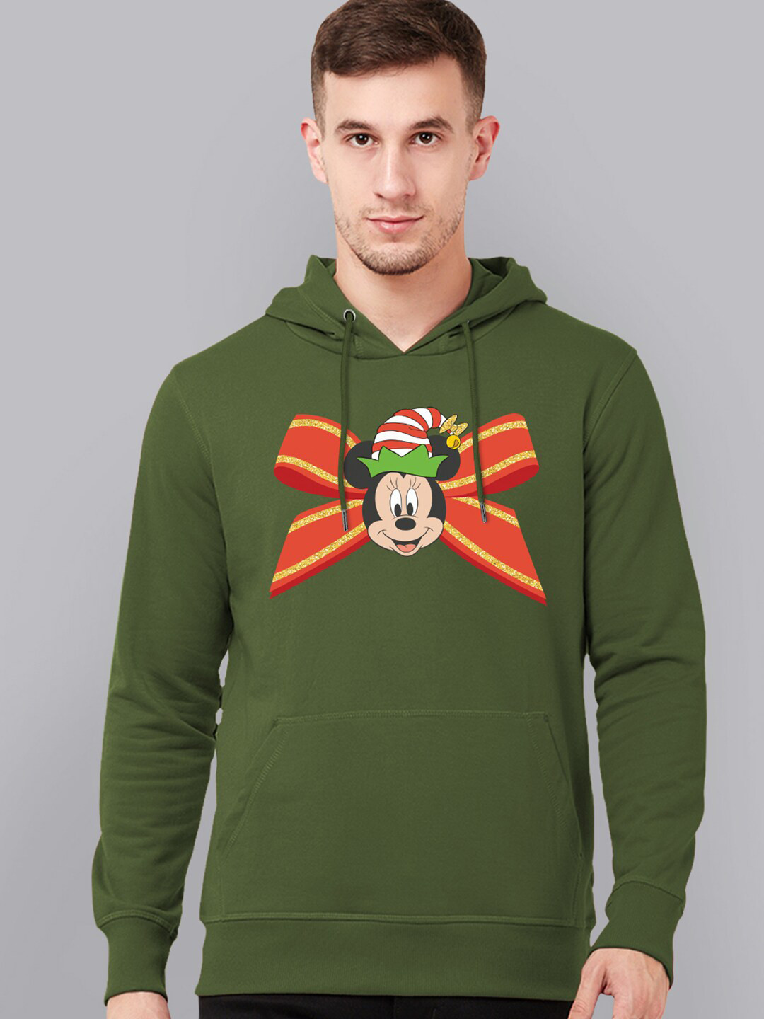 

Free Authority Men Green Mickey And Friends Christmas Printed Hooded Sweatshirt