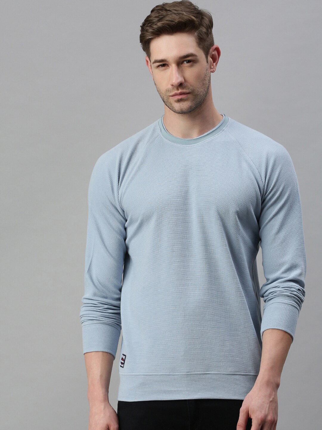 

SHOWOFF Men Blue Sweatshirt