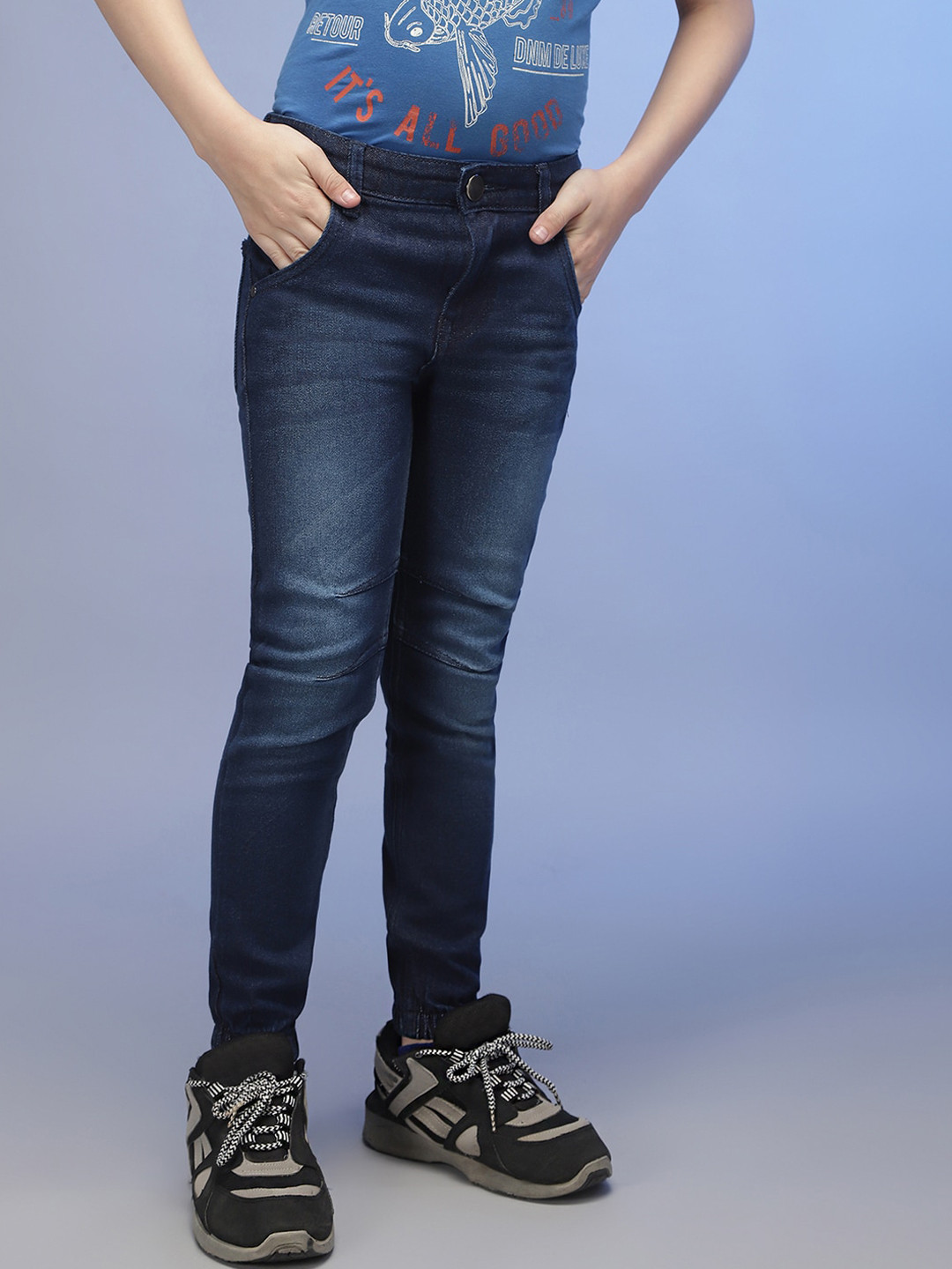 

Instafab Boys Blue Classic Slim Fit Light Fade Stretchable Jeans