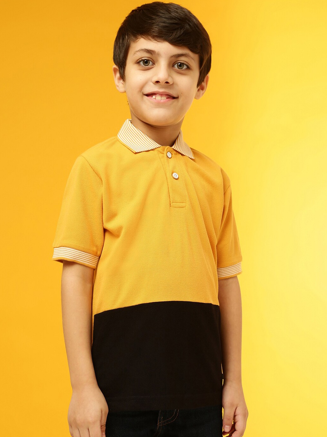 

Instafab Boys Mustard Yellow & Black Colourblocked Polo Collar Outdoor T-shirt