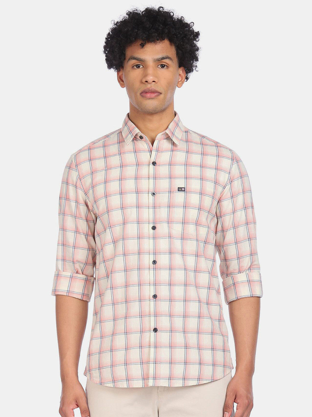 

Arrow Men Pink Regular Fit Cotton Checked Casual Shirt