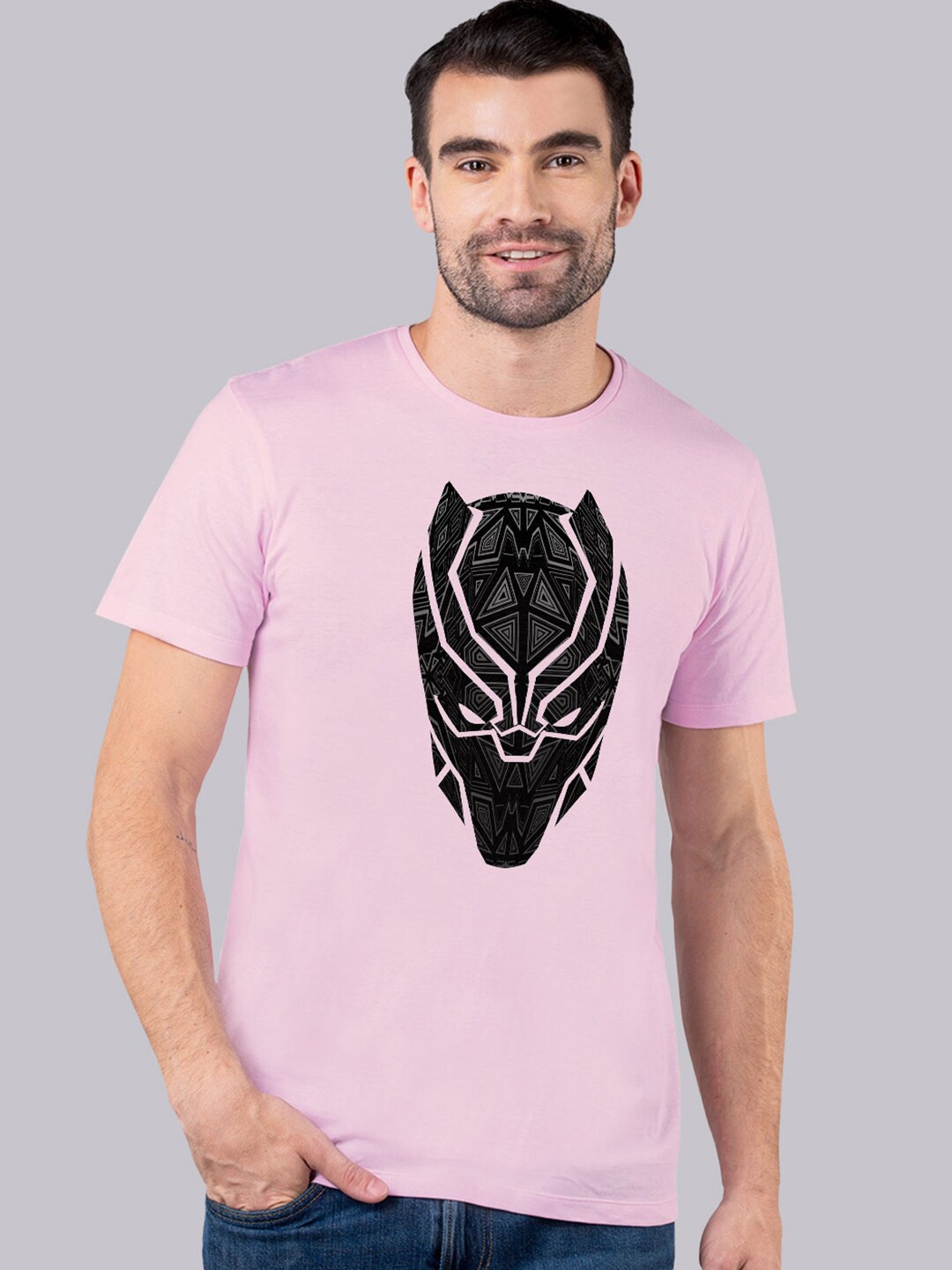 

Free Authority Men Peach-Coloured & Black Black Panther Printed Pure Cotton T-shirt