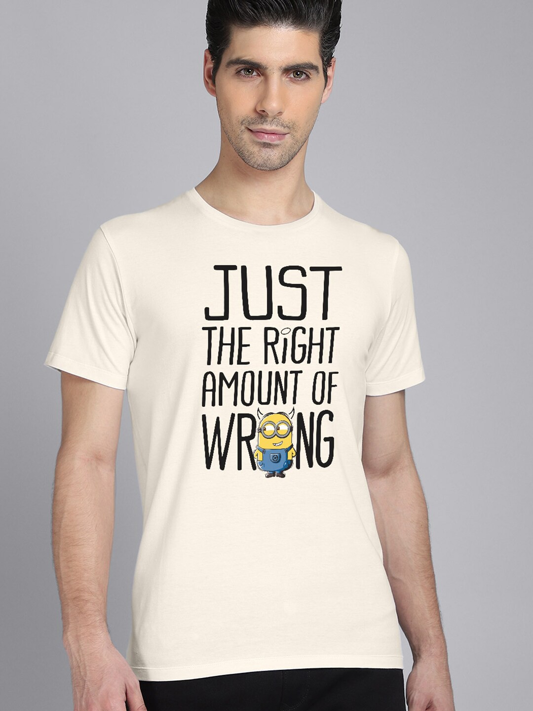 

Free Authority Men White & Black Minions Printed T-shirt