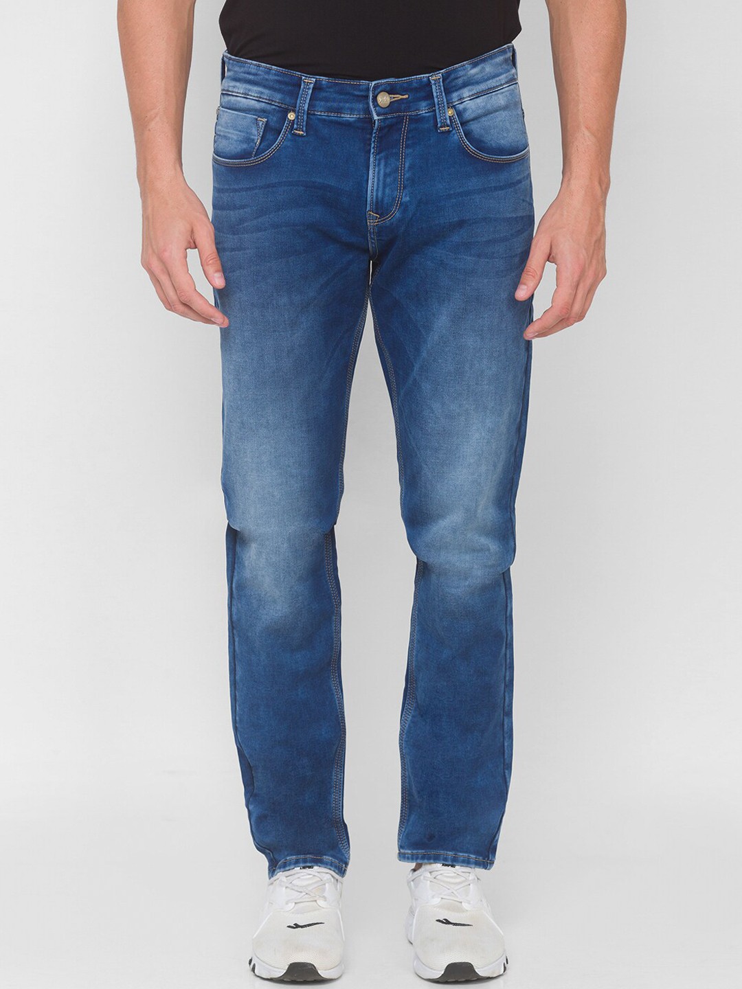 

SPYKAR Men Blue Slim Fit Light Fade Jeans