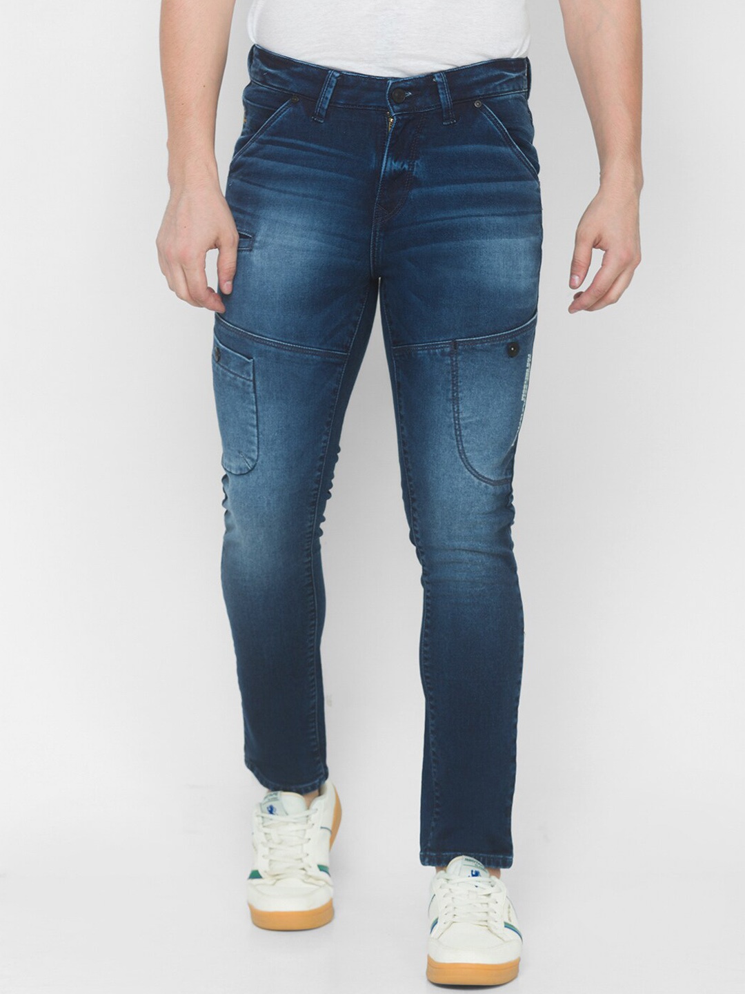 

SPYKAR Men Blue Slim Fit High-Rise Light Fade Jeans